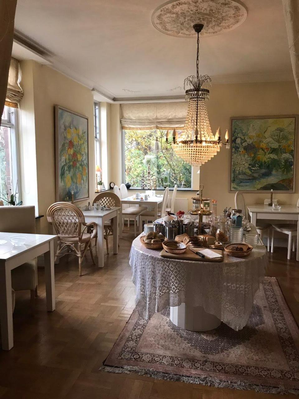 Casa Corner Bed & Breakfast Aalborg Exterior photo