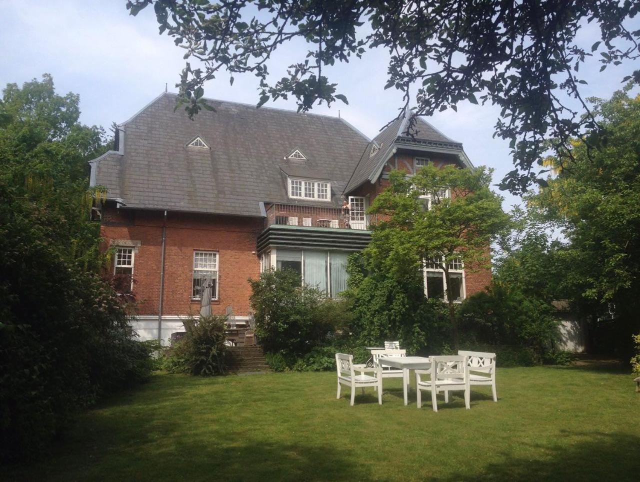 Casa Corner Bed & Breakfast Aalborg Exterior photo